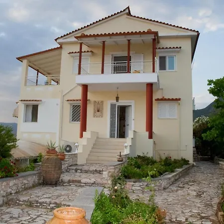 Stylish Flat/ Romantic Sunsets, 300m To The Beach Appartement